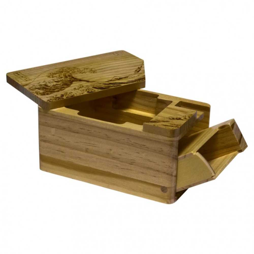 Db: Hako: Great Wave Off Kanagawa  