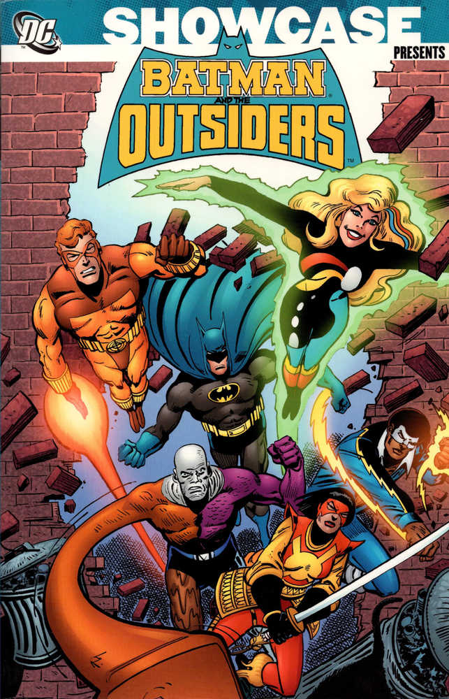 Showcase Presents Batman And The Outsiders TPB Volume 01 (Jun070