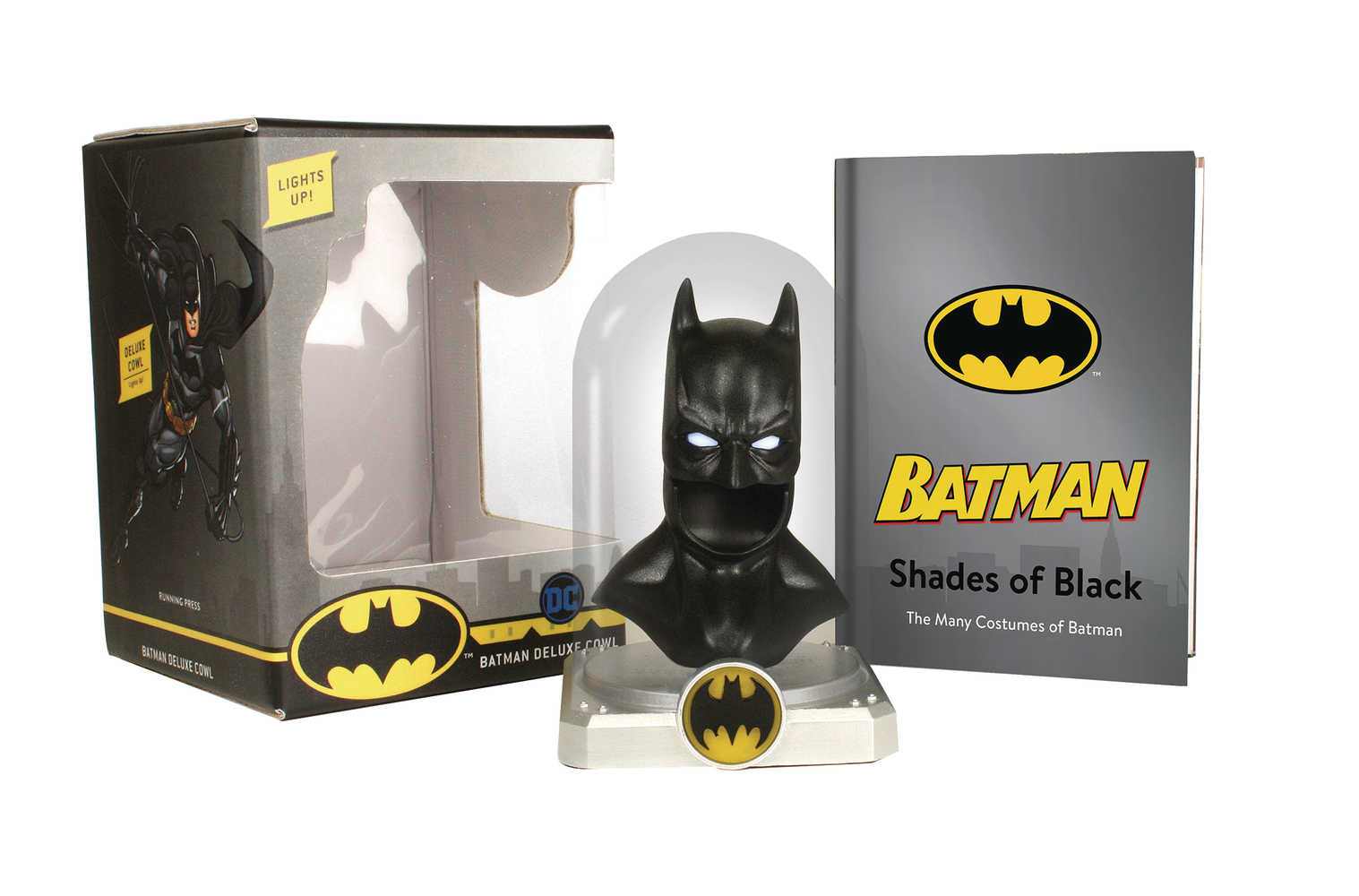 Batman Deluxe Cowl & Illustrated Book Kit 