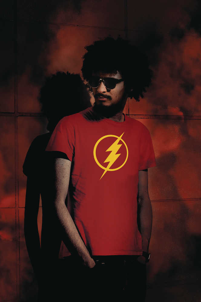 DC Heroes Flash 2019 Symbol T-Shirt MED 