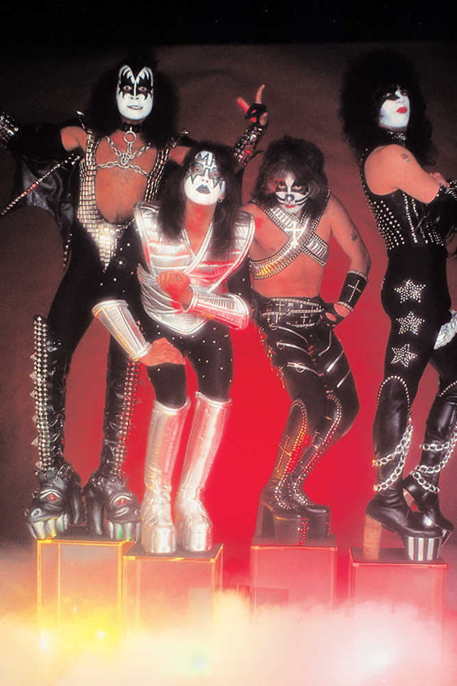 Kiss Zomibes #1 10 Copy Photo Full Art Variant Edition