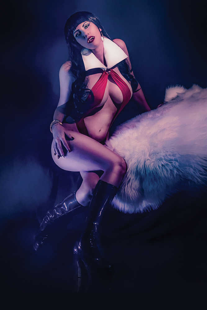 Vengeance Of Vampirella #2 20 Copy Cosplay Full Art Variant Edition