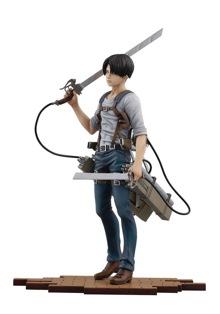 Attack On Titan Brave Act Levi 1/8 PVC Statue Ver 2 B  (