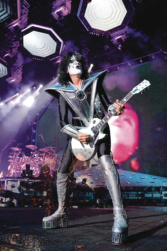 Kiss Zombies #5 10 Copy Photo Full Art Variant Edition