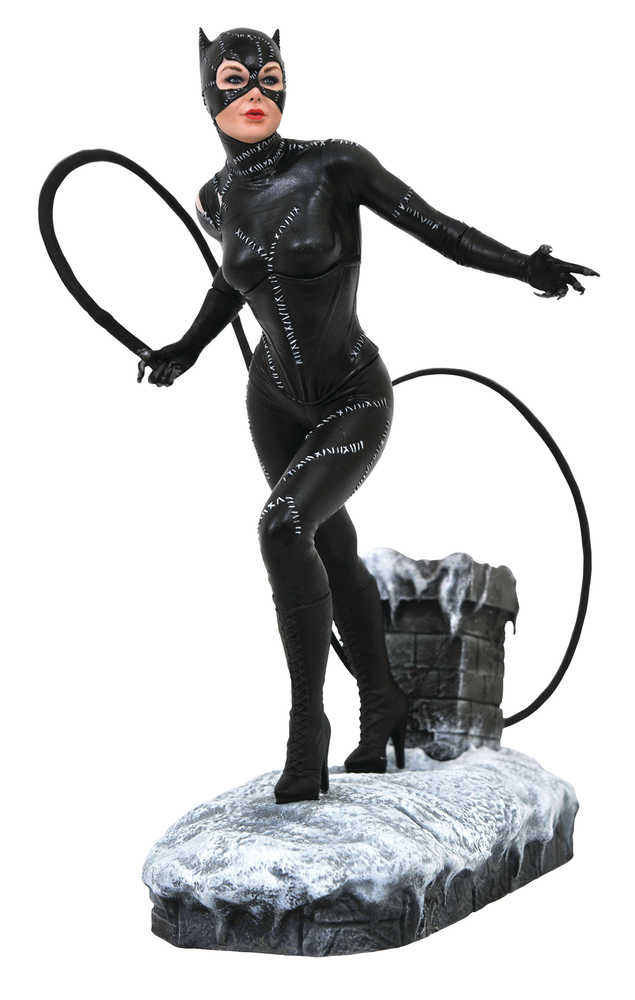 DC Gallery Batman Returns Movie Catwoman PVC Statue 
