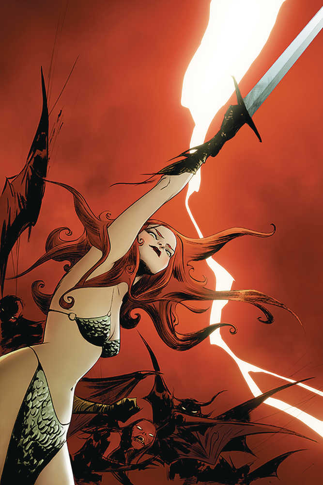 Vampirella Red Sonja #8 Lee Limited Full Art Cover