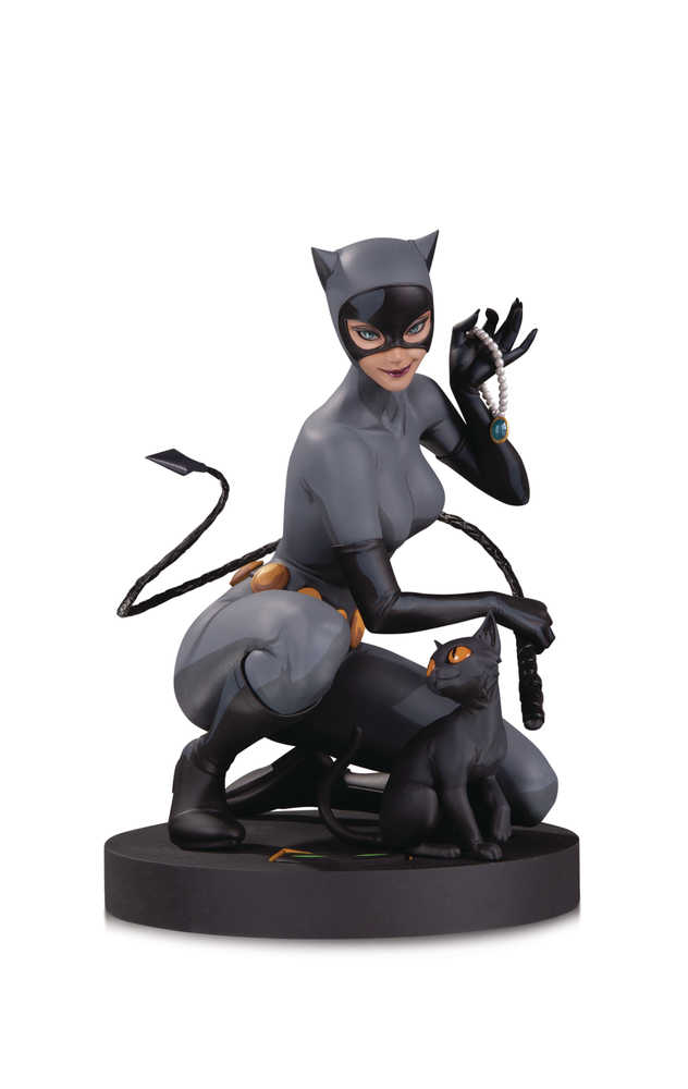 DC Designer Ser Catwoman By Stanley Lau Statue
