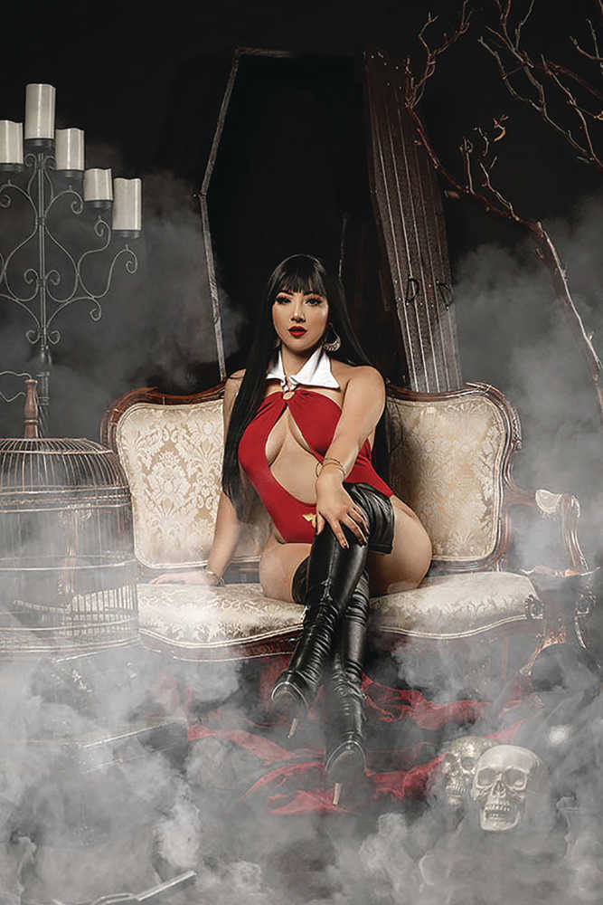 Vampirella #12 25 Copy Ramirez Cosplay Full Art Variant Edition