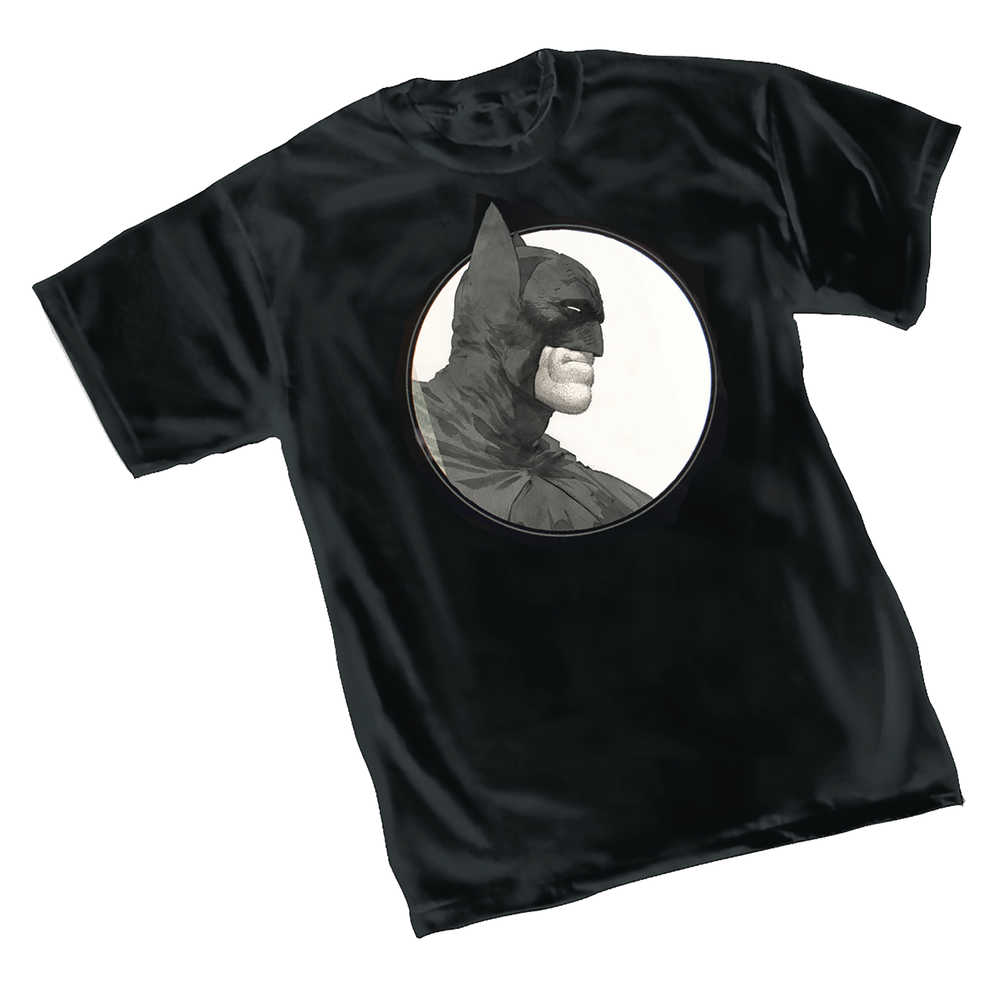Batman Grave T-Shirt MED 
