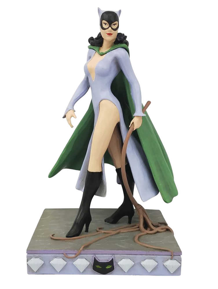 Jim Shore DC Comics Catwoman 8.5 In Figure 