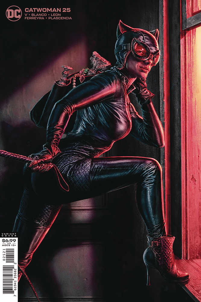 Df Catwoman #25 Bermejo Card Stock Variant Cgc Graded 