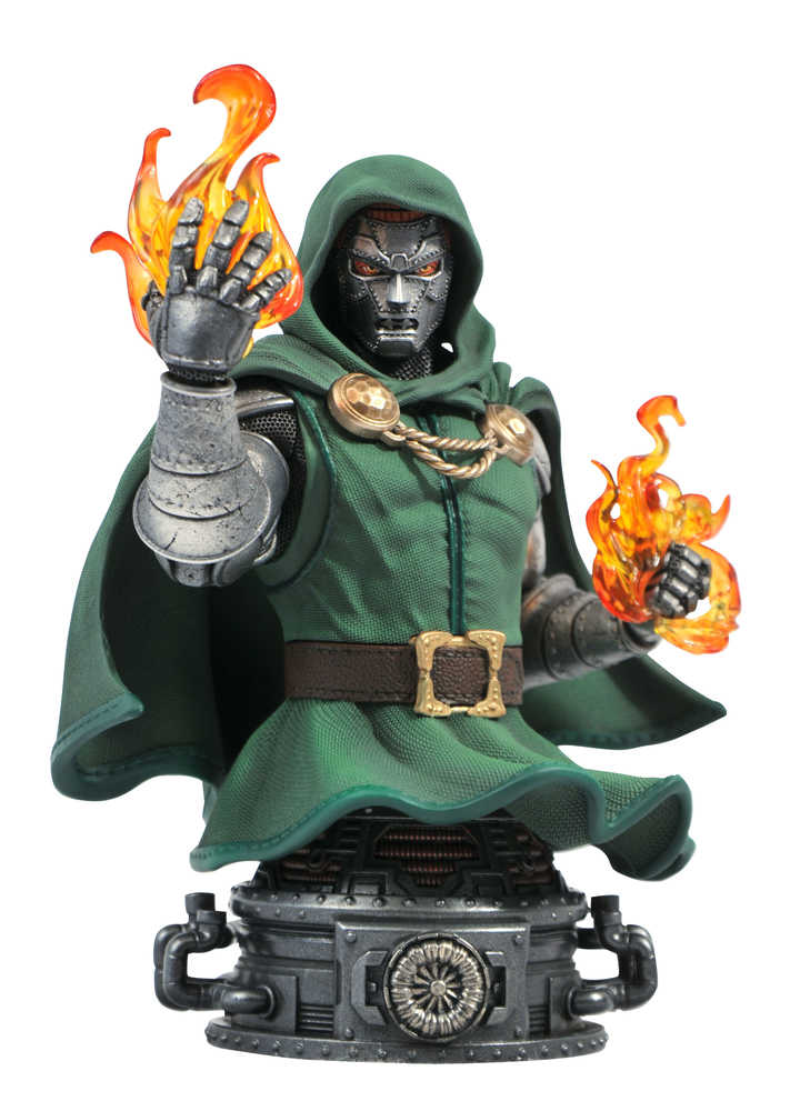 Marvel Comic Dr Doom 1/7 Scale Bust 