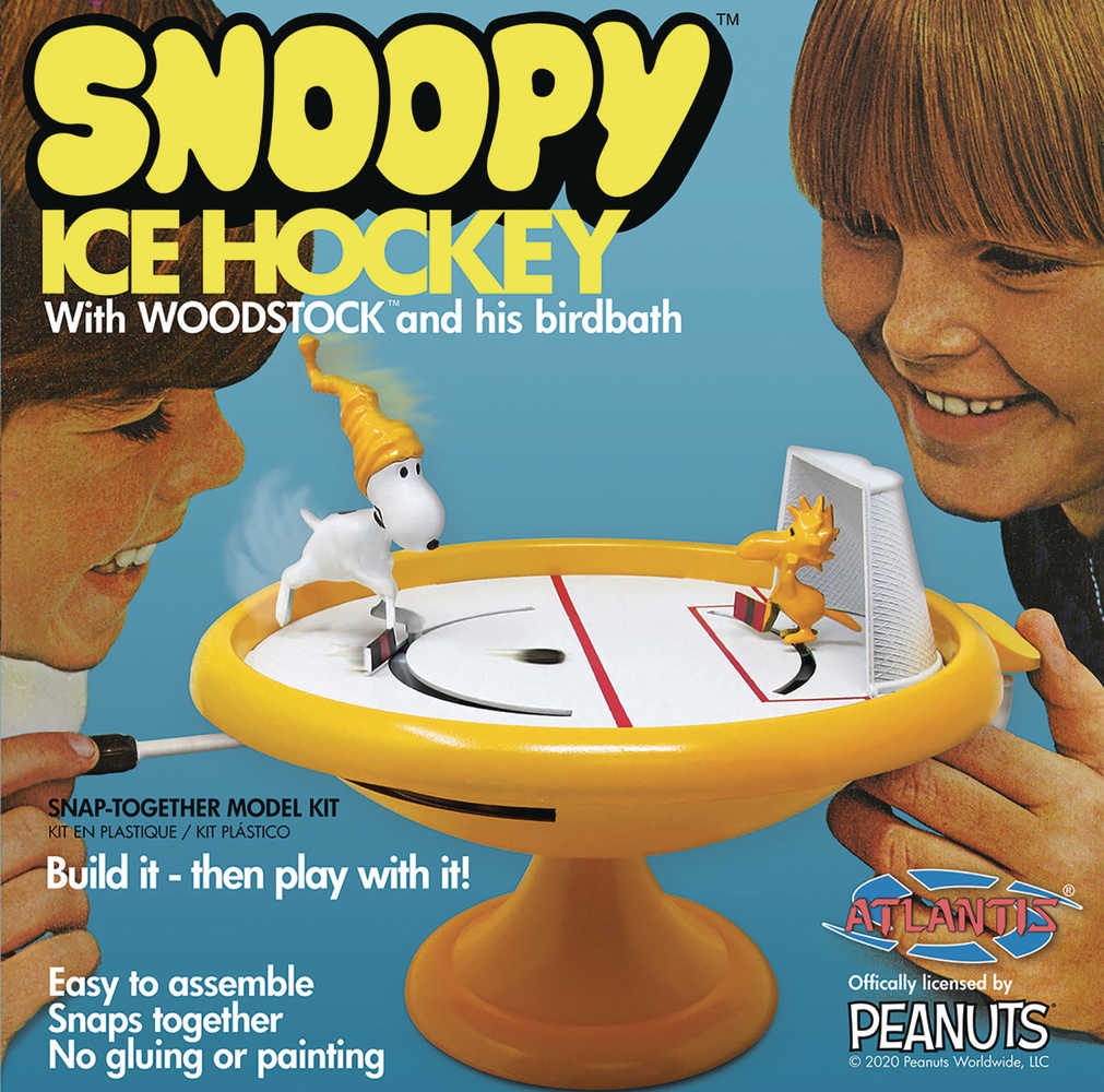 Snoopy Ice Hockey Game Snap Model Kit 