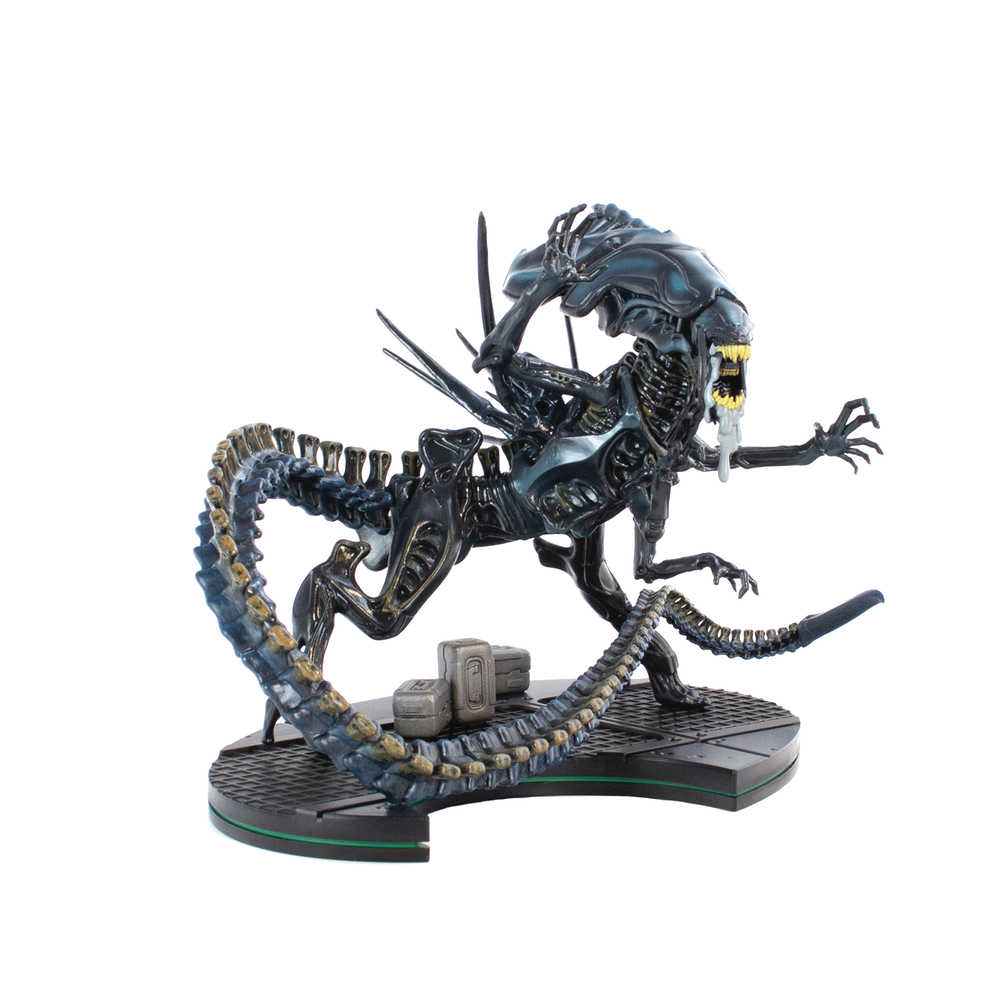 Aliens Alien Queen Q Figure Max Elite Diorama 